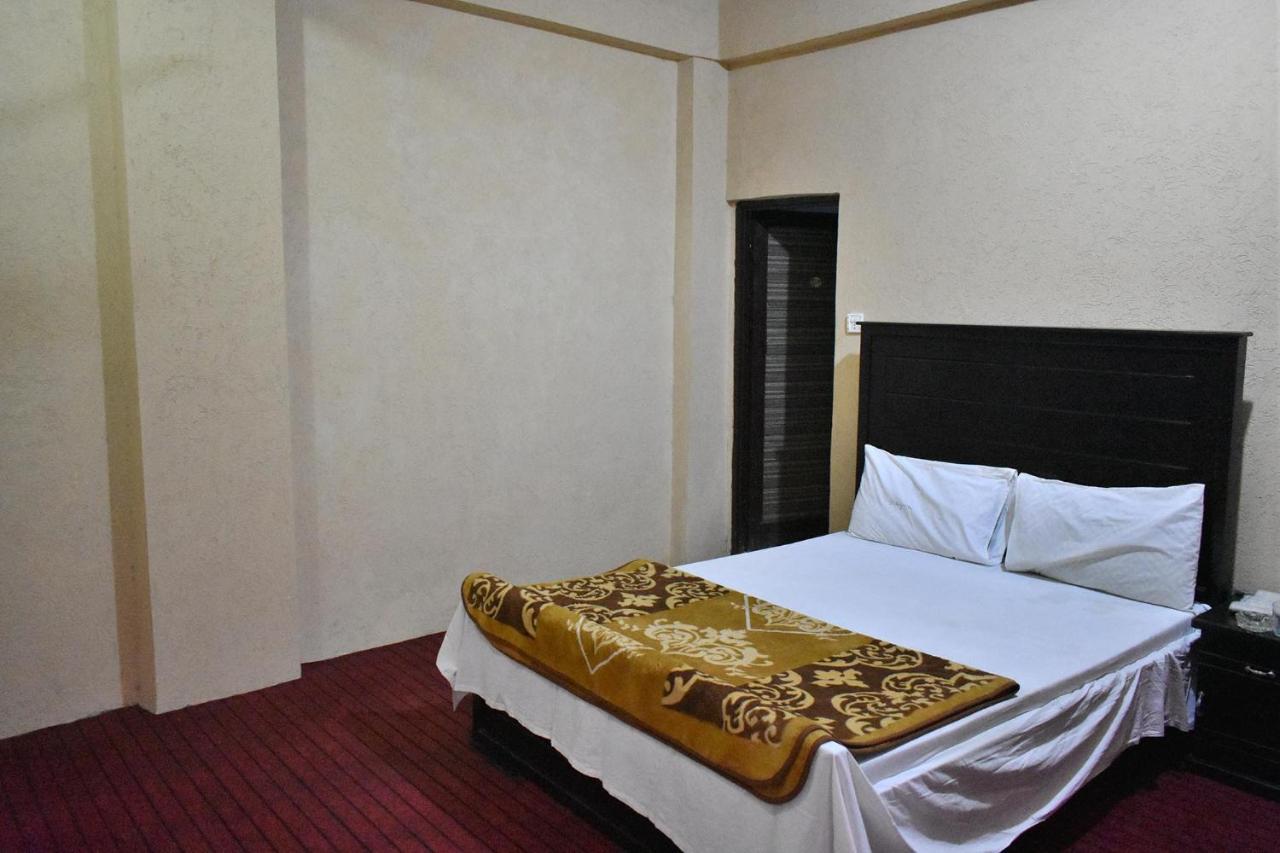 Zara Residence 1 Saidu Sharif Екстериор снимка