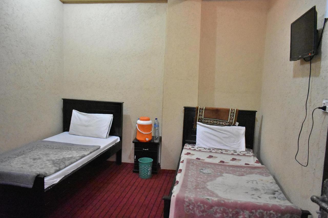 Zara Residence 1 Saidu Sharif Екстериор снимка
